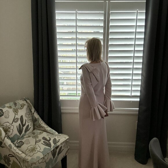 Formal Dress - Picture 5 of 9